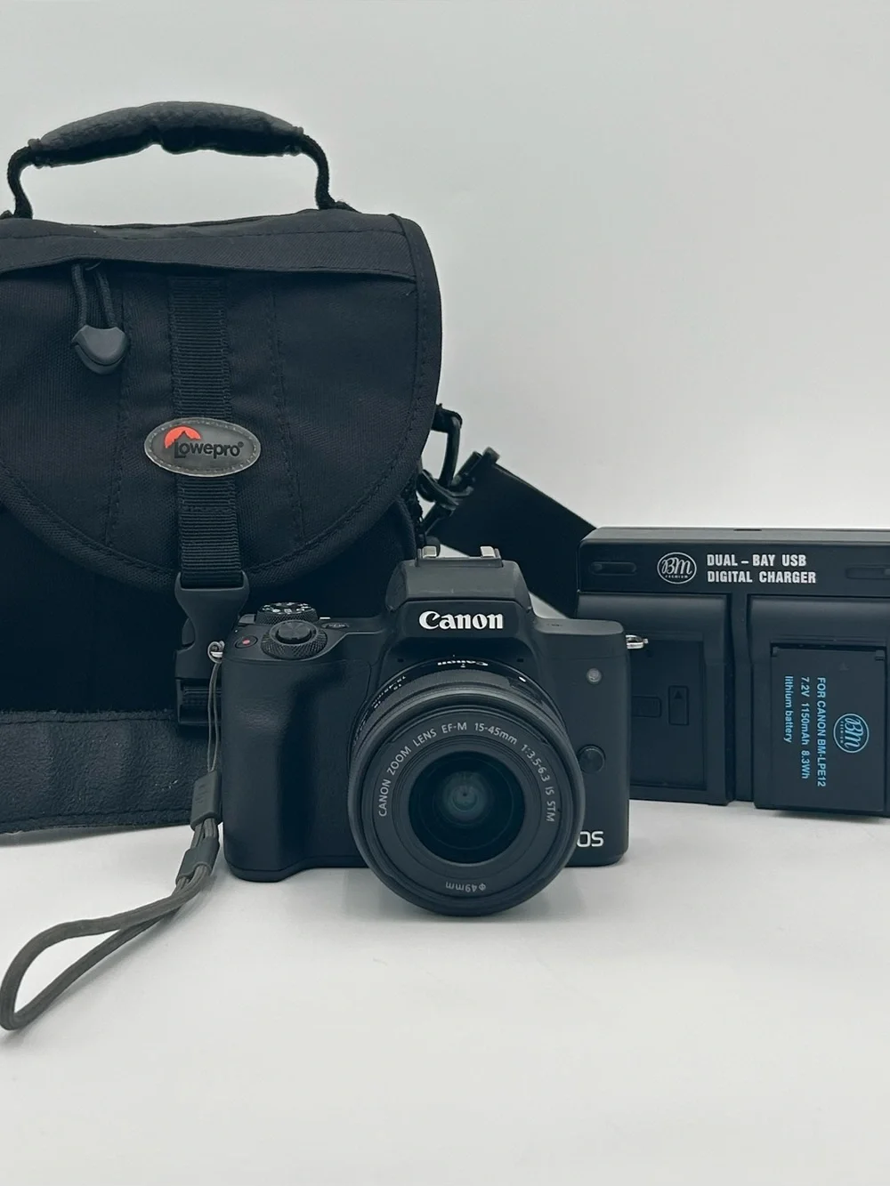 Canon EOS M50 Mirrorless Camera with Carrying Bag